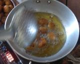 A picture of step 9 of Cheese Corn balls.