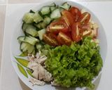 Foto langkah ke 1 dari resep Pineapple Chicken Salad.