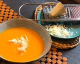 Foto del paso 5 de la receta: Crema de zanahoria 🥕 con queso fundido