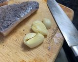 Foto langkah ke 3 dari resep Pan-seared Fish Fillet/ Ikan filet panggang.