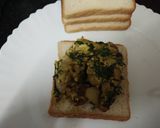 A picture of step 3 of Turnip paneer and spanich sandwich.