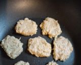 Foto del paso 4 de la receta: Panquequitos de manzana y mantequilla de maní BLW
