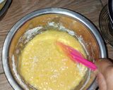 Foto langkah ke 4 dari resep Bolu pisang kukus lembut, tanpa mixer dan oven.