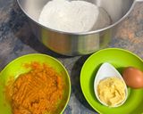 Foto langkah ke 1 dari resep Donat Labu (Pumpkin Donut).