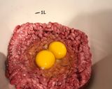A picture of step 2 of Homemade Mini Cheeseburgers.