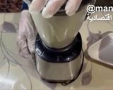 صورة لخطوة 2 من وصفة شاربات الليمون وكريم شونتي