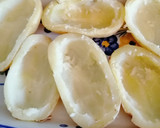 Foto del paso 5 de la receta: Patatas rellenas de champiñones y queso