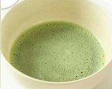 A picture of step 4 of Traditional Matcha.