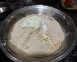 A picture of step 3 of Chana dal poori.