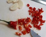 Foto del passaggio 1 della ricetta Mezzi rigatoni con carciofi glutenfree