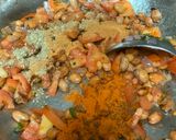 A picture of step 3 of Kulhard aloo chaat.