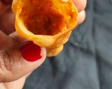 A picture of step 8 of 3 in 1 savoury cone.