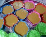 Foto langkah ke 5 dari resep Bolu karamel kukus (kue harum manis).