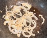 Foto langkah ke 4 dari resep Pizza Meat & Quattro Formaggi (Sourdough Discard).