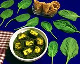 A picture of step 9 of Palak Paneer.
