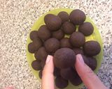 Foto del paso 4 de la receta: "Huevitos" (trufas) saludables 🐰