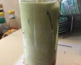 Foto langkah ke 3 dari resep Strawberry Matcha Ice.