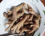 Foto langkah ke 1 dari resep Soto Ceker Instan.
