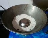 A picture of step 4 of Marble Loaf Cake.