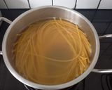 Foto langkah ke 2 dari resep Spaghetti Brulee.