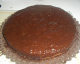 Foto del paso 13 de la receta: Tarta rellena y cubierta de chocolate - cumpleaños 2016