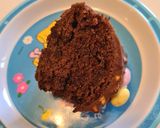 Une image de l'étape 10 de Bundt cake cacao et noisettes glaçage façon rocher.