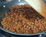 A picture of step 2 of Chana Masala.