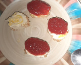 Foto del paso 1 de la receta: Queso blanco-piña- almendras, mermelada de pimientos y cebollas