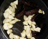 Foto del paso 1 de la receta: Baldanes de arroz con piñones y patatas fritas con pimentón rojo