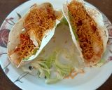 A picture of step 3 of Masala Papad Tacos.