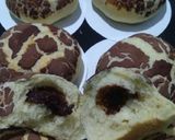 Foto langkah ke 5 dari resep Roti Jamur Shiitake isi Selai Coklat.