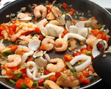Foto del paso 3 de la receta: Arroz de marisco
