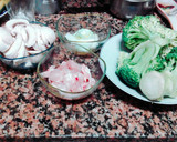 Foto del paso 2 de la receta: Brócoli y champiñones al sillao