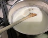 Une image de l'étape 4 de Riz au lait, épices et fruits secs.