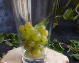 A picture of step 2 of Grapes Mojito.
