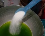 Foto langkah ke 2 dari resep Es Kopi Pandan.