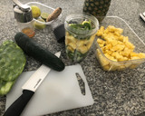 Foto del paso 1 de la receta: Jugo verde con jengibre y limón