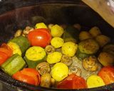 عکس مرحله 6 از دستور ماهی سالمون و سبزیجات تنوری 🍣🍄‍🟫🥒🥔🍅🥦