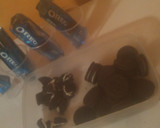 Foto del paso 3 de la receta: Paletas cremosas de oreo