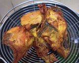Foto langkah ke 4 dari resep Ayam Goreng Rempah Bersantan.