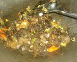 Foto langkah ke 3 dari resep Bihun Goreng Jamur Kuping.