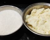 A picture of step 2 of Strawberry Ice cream.