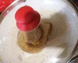 Foto del paso 3 de la receta: Huevo al hoyo