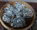 A picture of step 2 of Steam paneer sauce/chattny/ foil peket.
