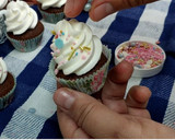 Foto del paso 10 de la receta: Mini cupcakes sin lactosa!!!!