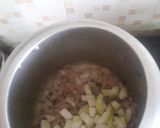 A picture of step 1 of Lauki ka Bharta.