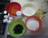 Foto del paso 1 de la receta: Fideos caseros de acelga y de zapallo anco