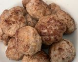 Foto del passaggio 3 della ricetta Polpette di manzo