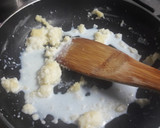 Foto del paso 3 de la receta: Huevos rellenos gratinados