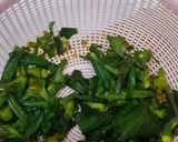 Foto langkah ke 1 dari resep Tumis Genjer Anti Pahit 🥗.